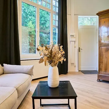 Cosy Proche Du Tram Avec Parking Prive Διαμέρισμα Ρουμπαί