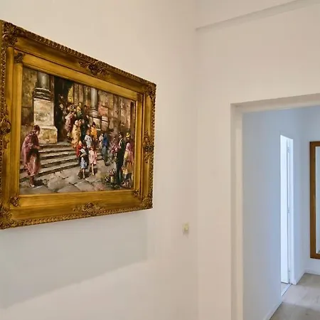 Cosy Proche Du Tram Avec Parking Prive Διαμέρισμα Ρουμπαί