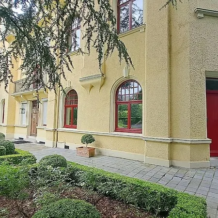 Cosy Proche Du Tram Avec Parking Prive Διαμέρισμα