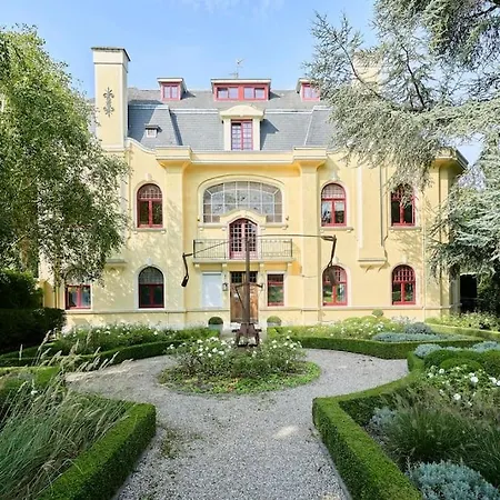 Διαμέρισμα Cosy Proche Du Tram Avec Parking Prive Ρουμπαί